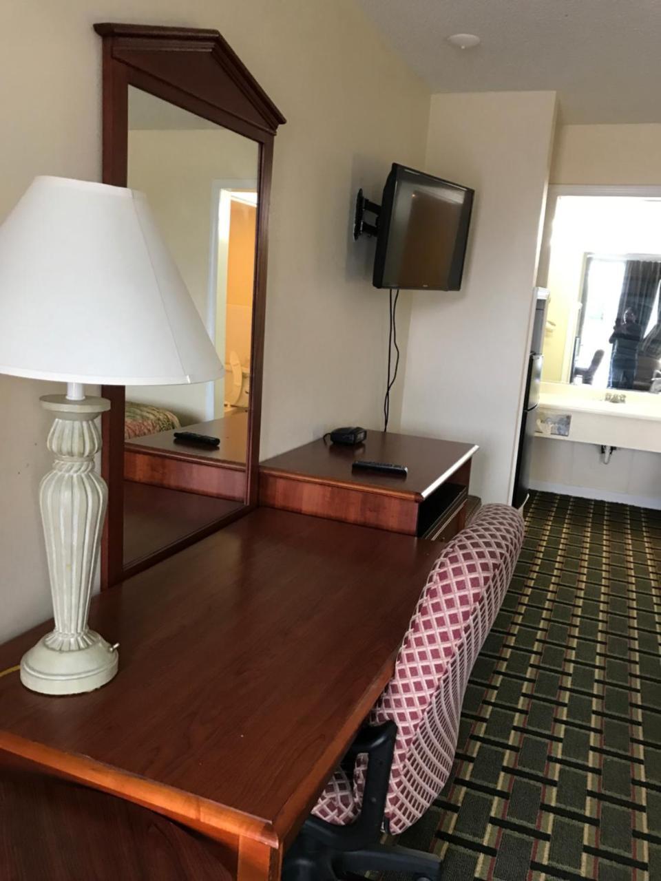 Imperial inn Haleyville Esterno foto